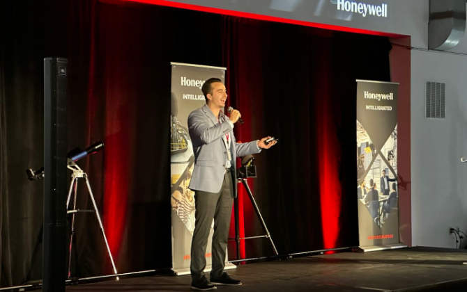 Hai Robotics and Honeywell Tackle Top Warehousing Challenges and Solutions at Annual Meeting